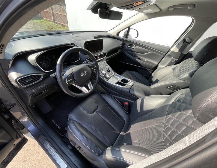 Hyundai Santa Fe SUV / Terénní 2,2 l 142 kw