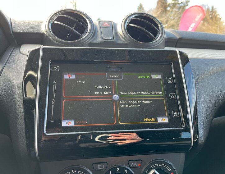 Suzuki Swift Hatchback 1,2 l 61 kw