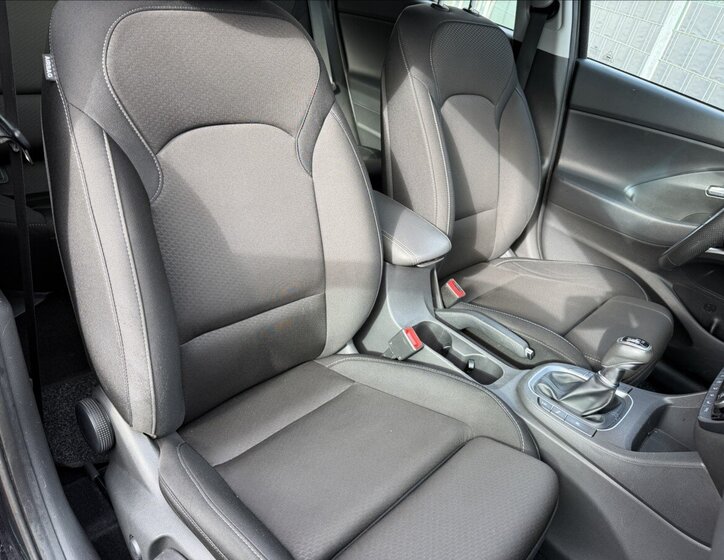 Hyundai i30 Kombi 1,6 l 85 kw