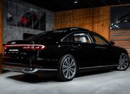 Audi A8 38