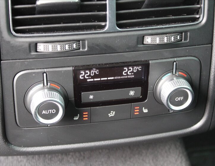 Volkswagen Touareg SUV 3,0 l 193 kw