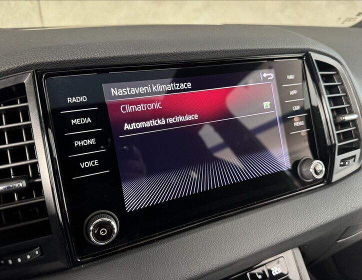 Škoda Karoq SUV / Terénní 2,0 l 85 kw