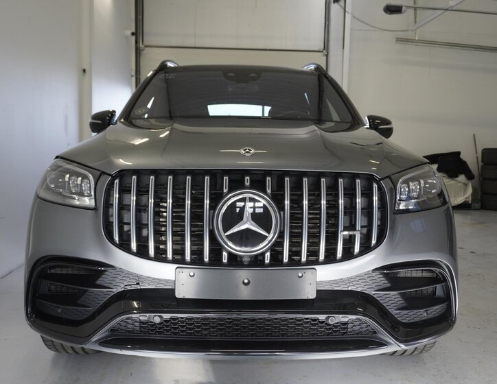 Mercedes-Benz GLS SUV / Terénní 4,0 l 450 kw