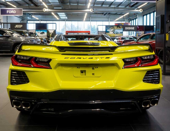 Chevrolet Corvette 5