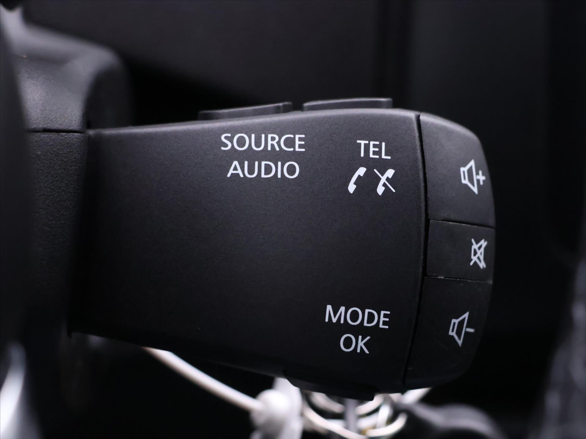 Dacia Duster SUV 999,0 74 kw