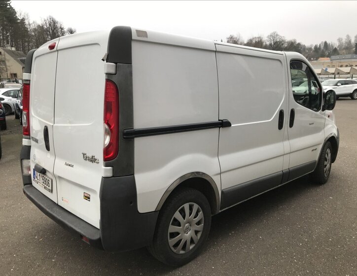 Renault Trafic 6