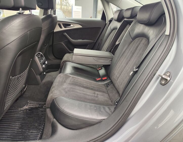 Audi A6 Sedan / Limuzína 3,0 l 200 kw