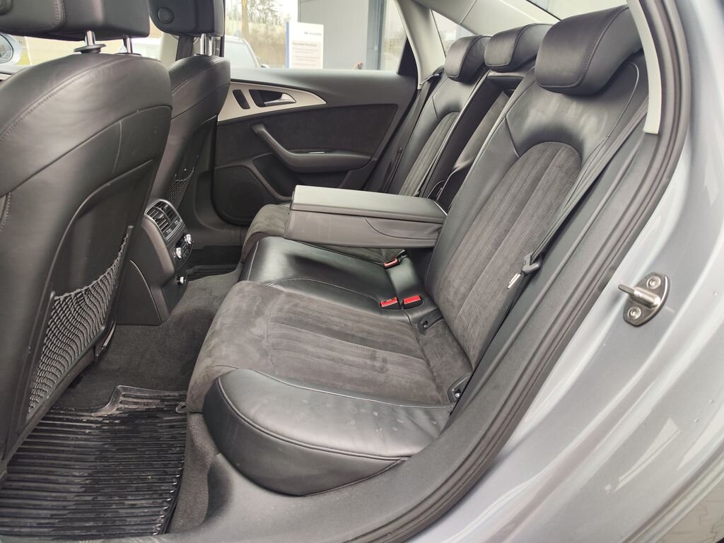 Audi A6 Sedan / Limuzína 3,0 l 200 kw