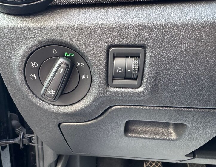 Škoda Fabia Hatchback 999,0 59 kw