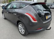 Lancia Delta Hatchback 2,0 l 121 kw