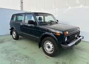 Lada Niva SUV 1,7 l 61 kw