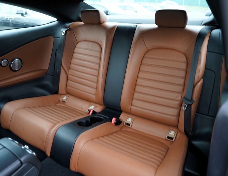 Mercedes-Benz Třídy C Kupé 2,1 l 150 kw