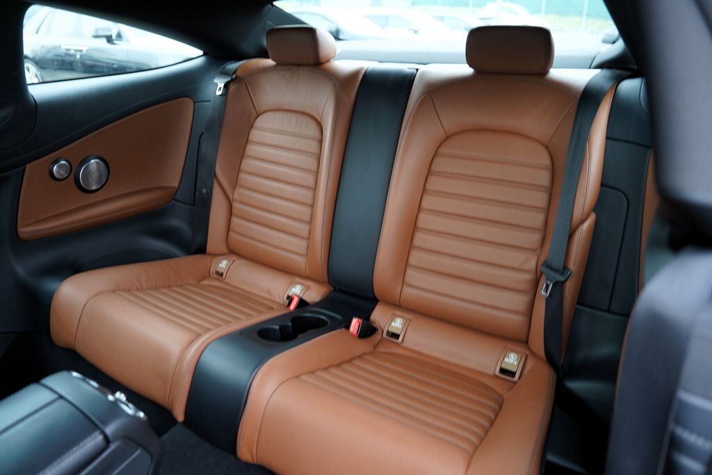 Mercedes-Benz Třídy C Kupé 2,1 l 150 kw