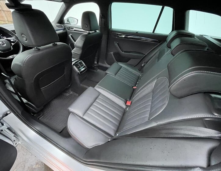 Škoda Superb Kombi 2,0 l 110 kw