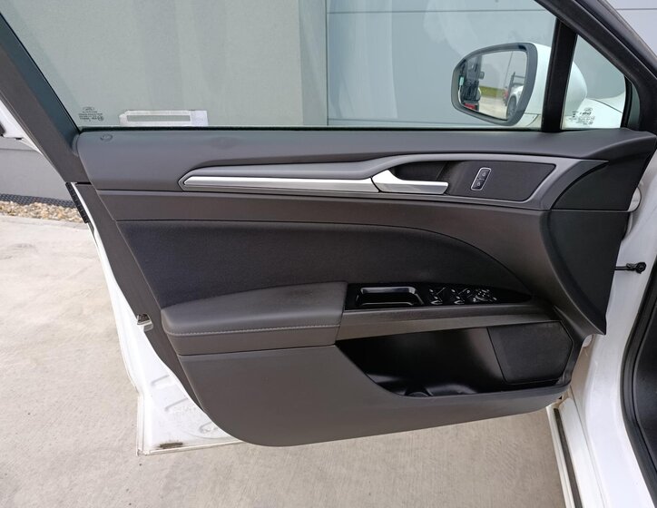 Ford Mondeo Kombi 2,0 l 110 kw