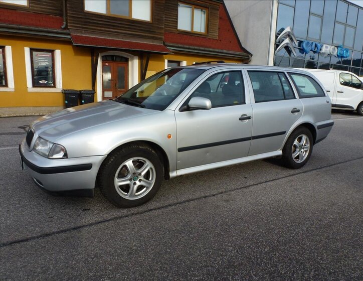 Škoda Octavia Kombi 1,9 l 66 kw