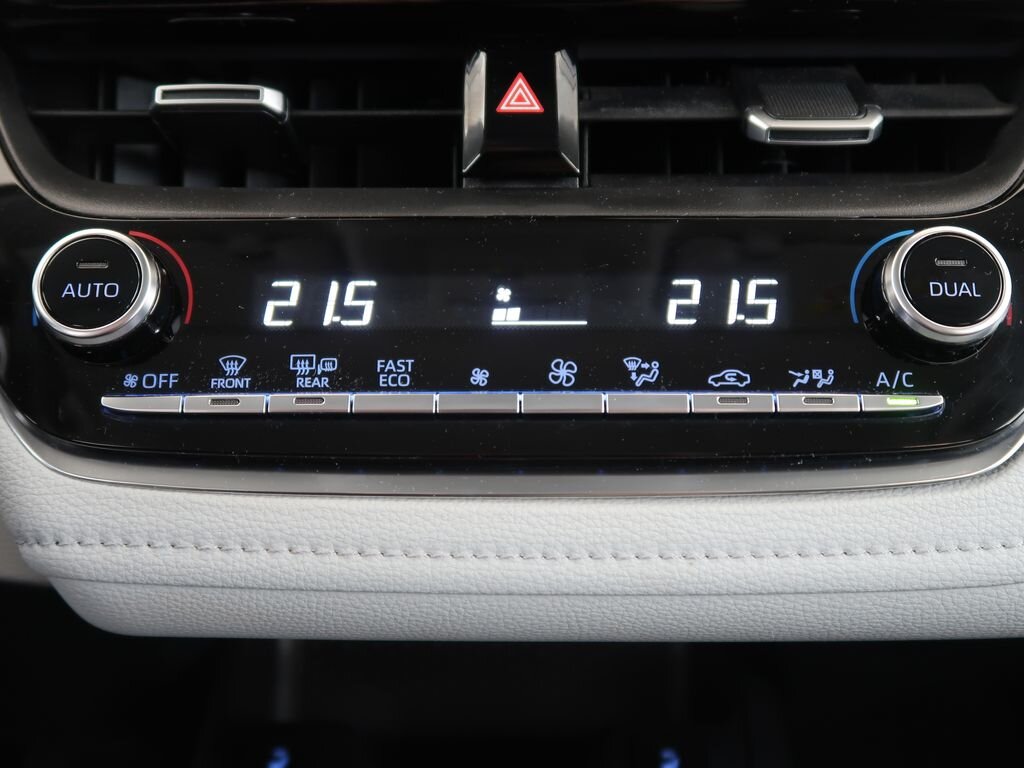 Toyota Corolla Kombi 2,0 l 112 kw