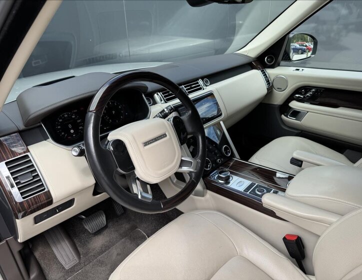 Land Rover Range Rover SUV / Terénní 5,0 l 386 kw