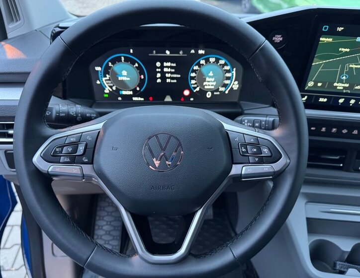 Volkswagen Caravelle 21