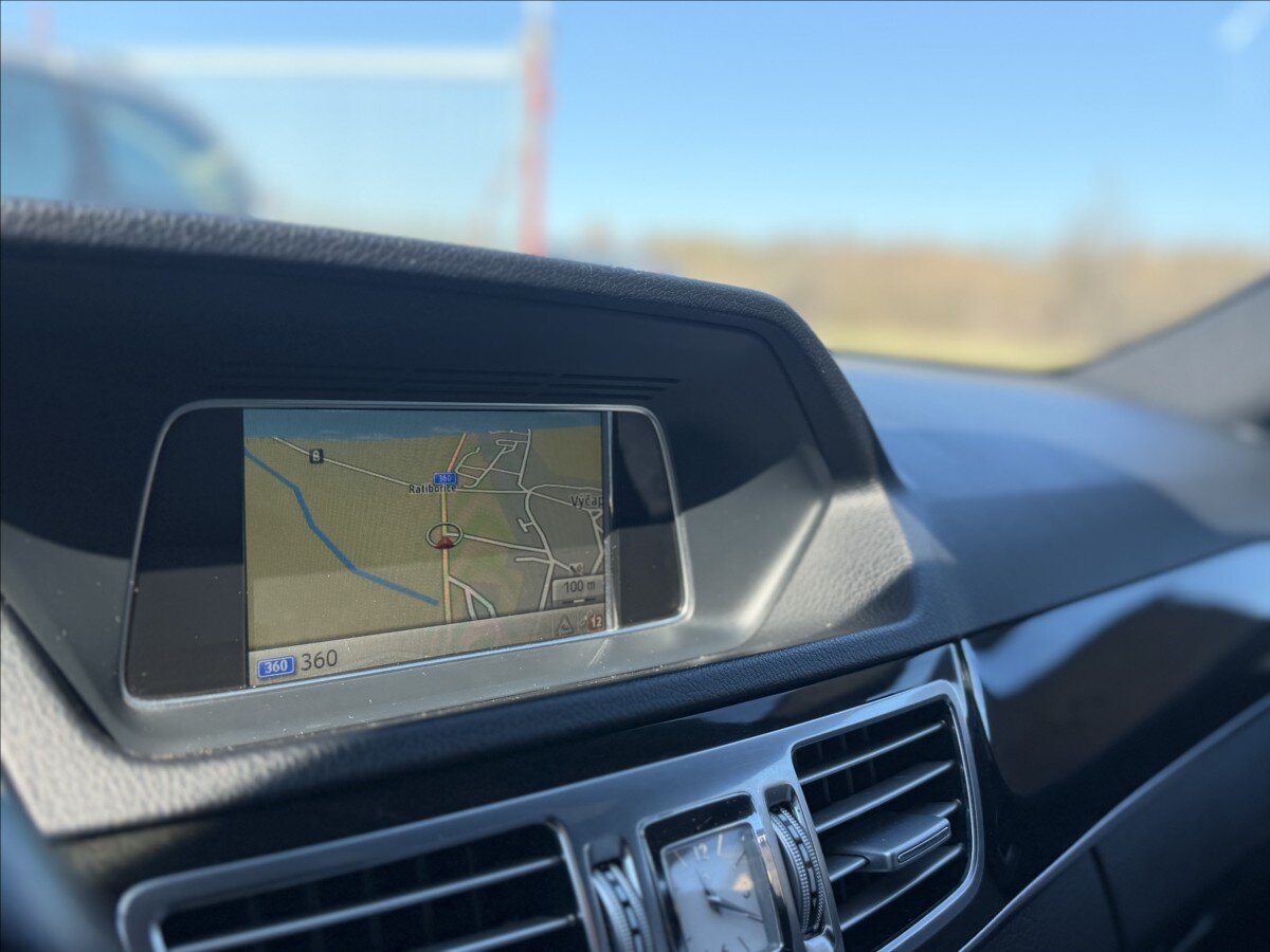 Mercedes-Benz Třídy E Kombi 2,1 l 150 kw