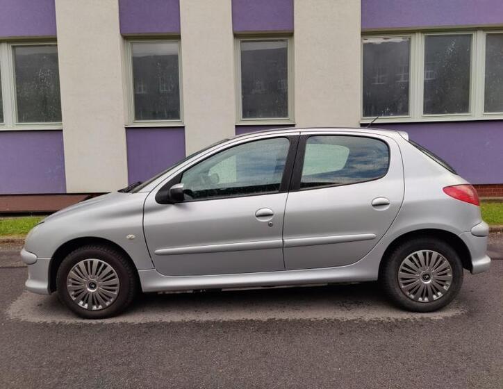 Peugeot 206 2