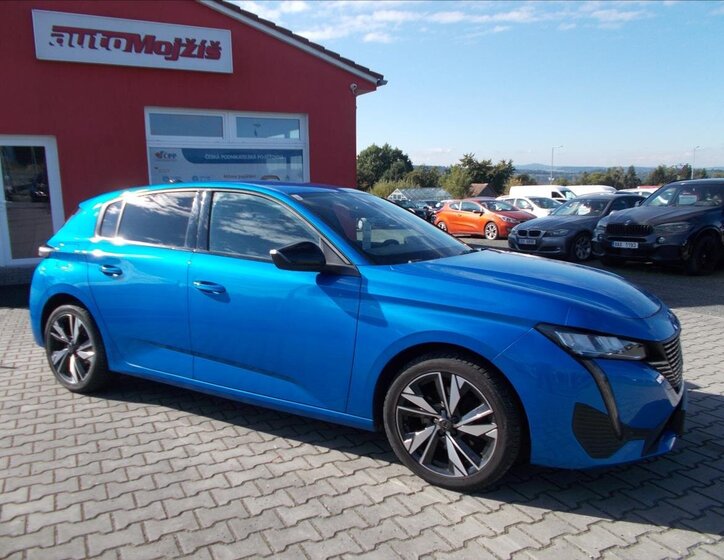 Peugeot 308 Hatchback 1,5 l 96 kw