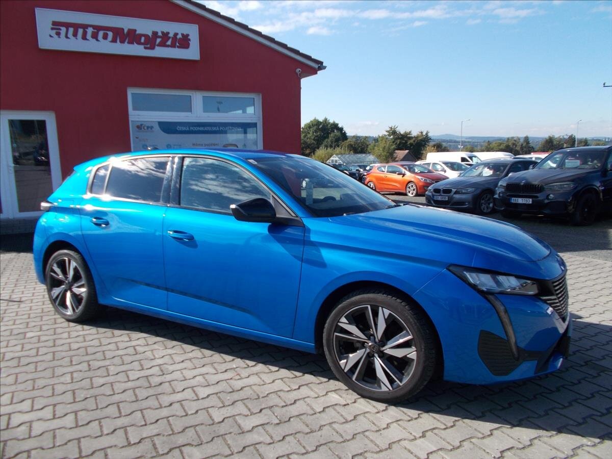 Peugeot 308 Hatchback 1,5 l 96 kw
