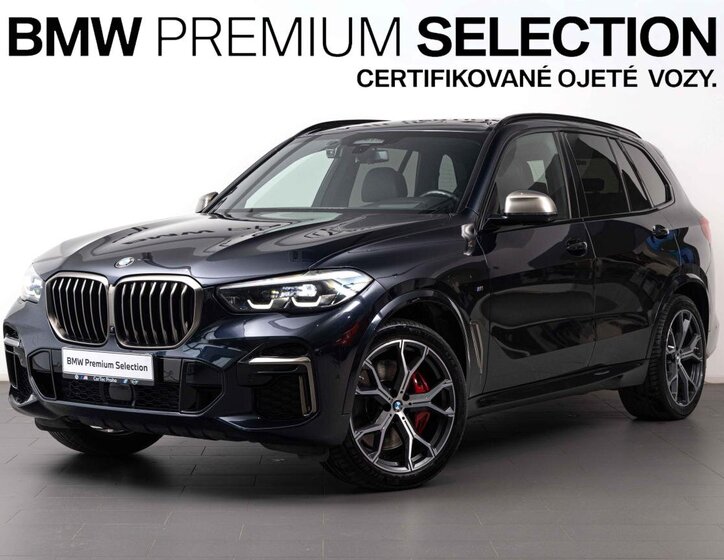 BMW X5 SUV 4,4 l 390 kw