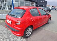 Peugeot 206 Hatchback 1,1 l 44 kw