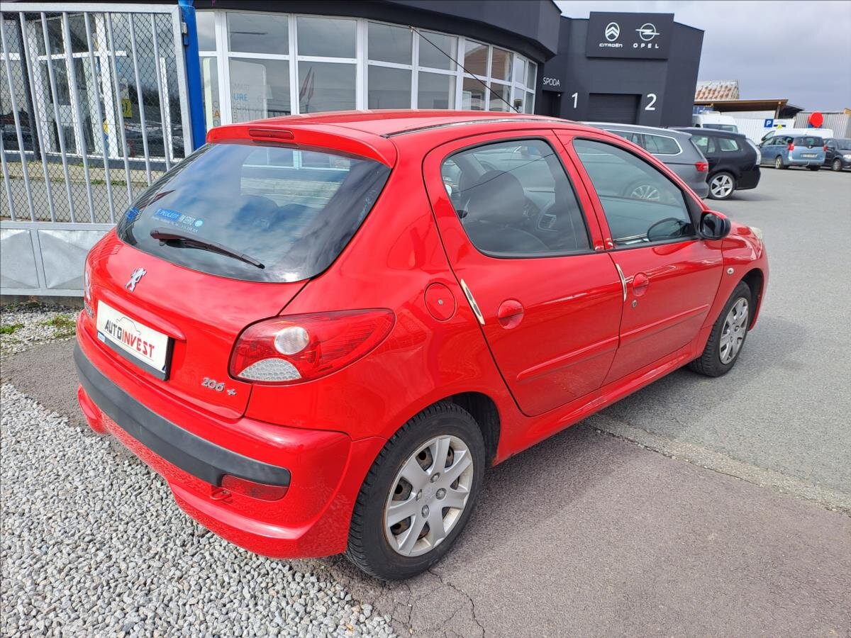 Peugeot 206 Hatchback 1,1 l 44 kw