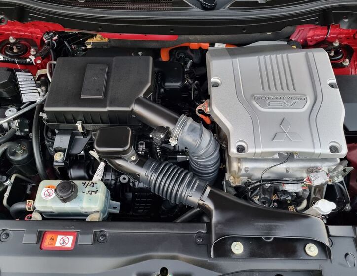 Mitsubishi Ostatní 27