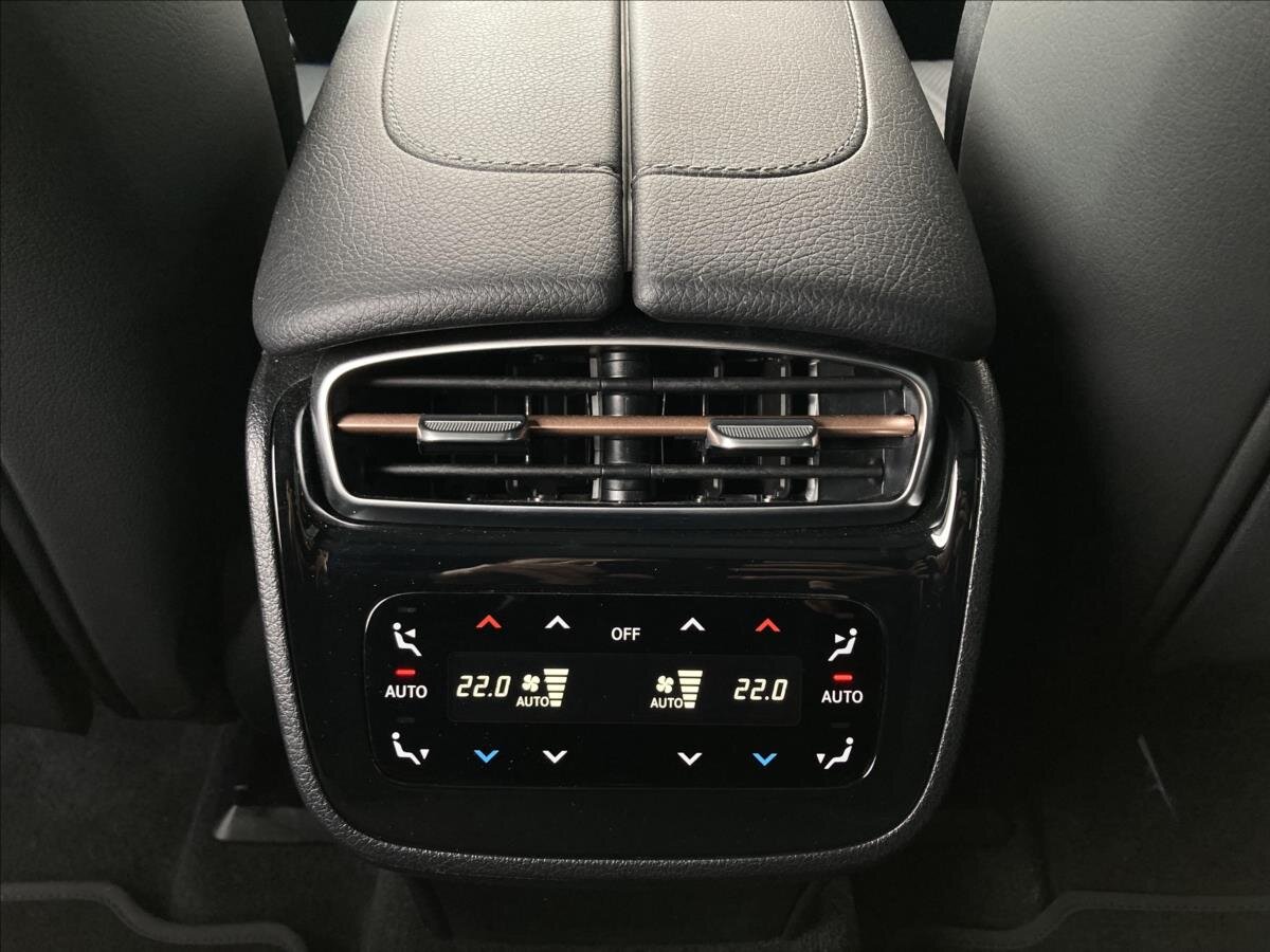 Mercedes-Benz EQE SUV / Terénní 0,0 300 kw