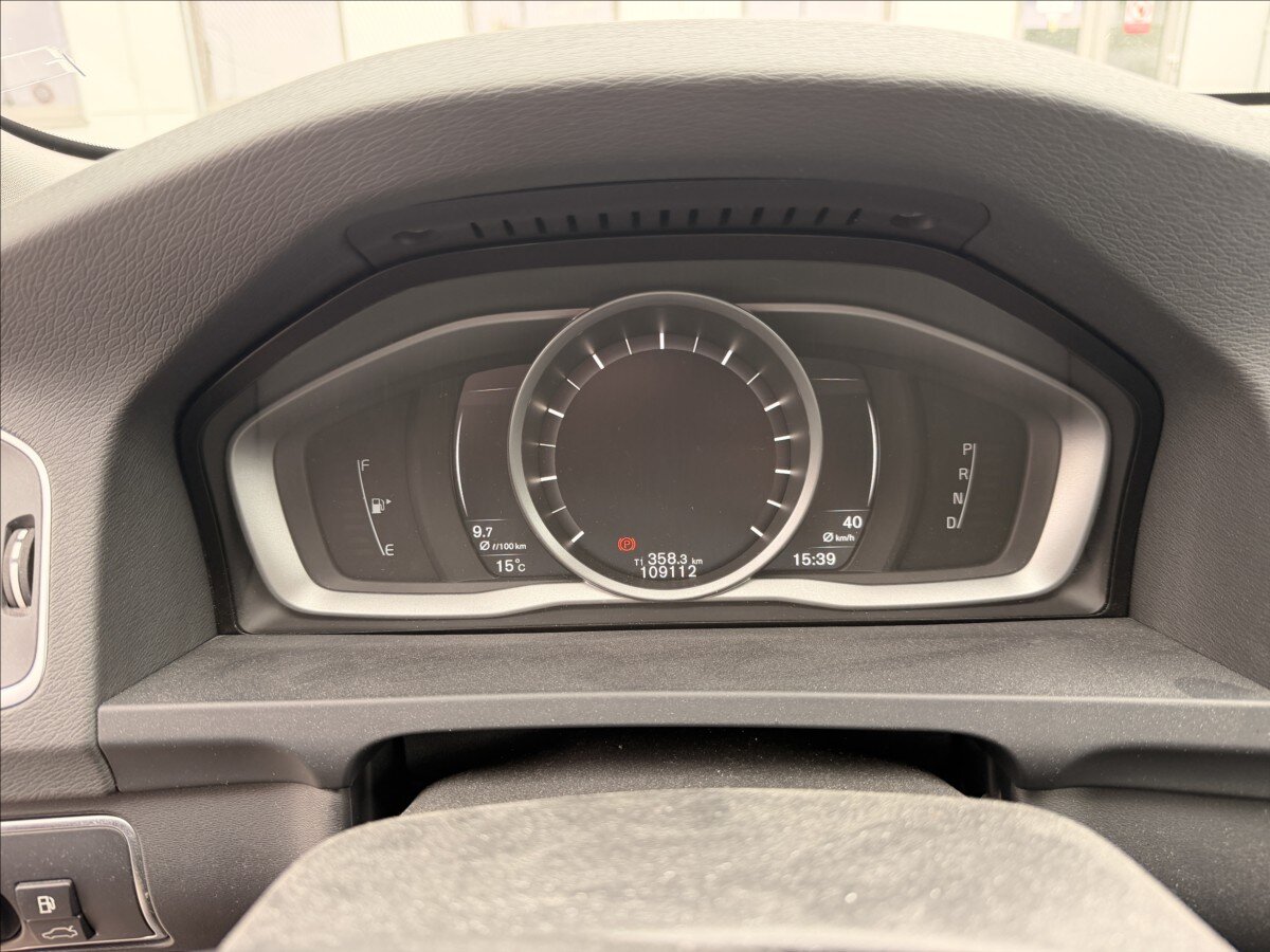 Volvo V60 Kombi 2,0 l 180 kw