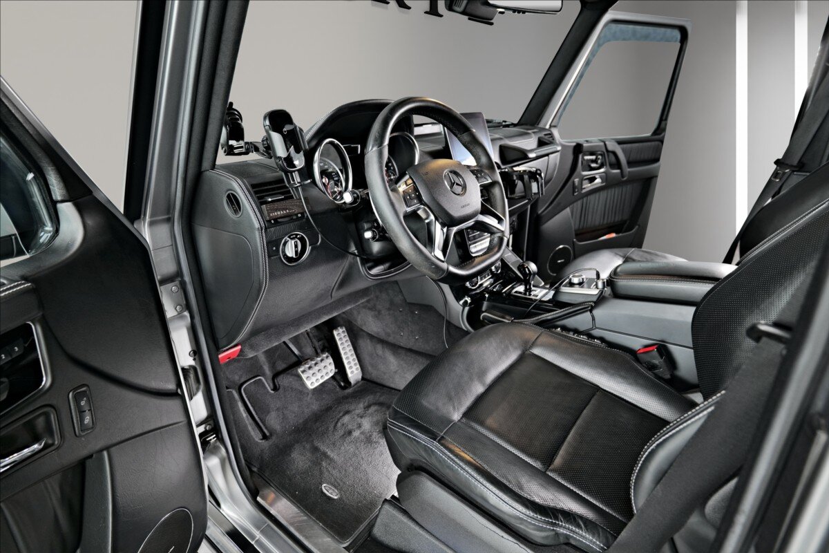 Mercedes-Benz Třídy G SUV 4,0 l 310 kw