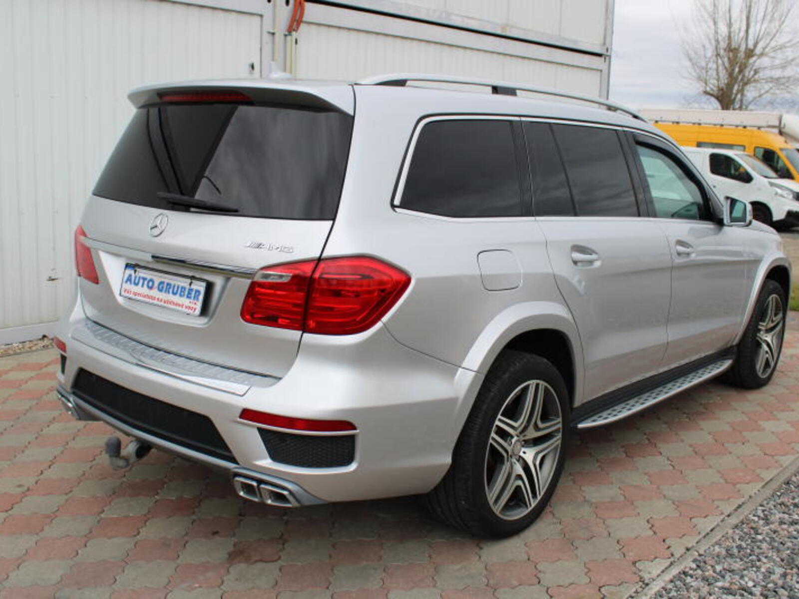 Mercedes-Benz GL 4