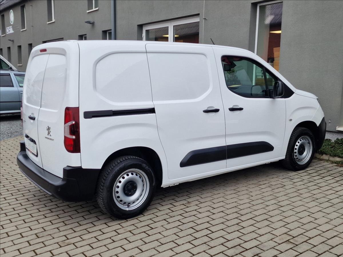 Peugeot Partner Skříň 1,2 l 81 kw