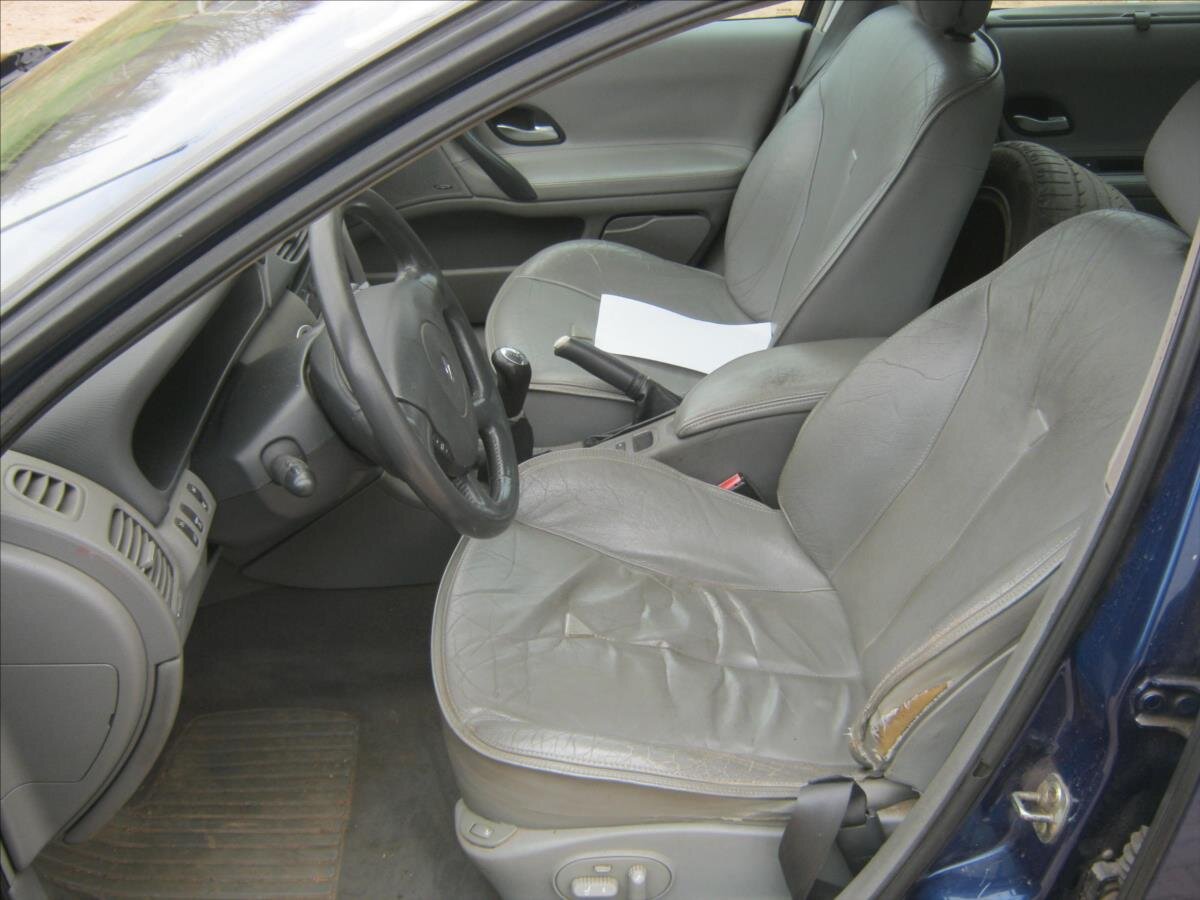 Renault Laguna Hatchback 1,8 l 86 kw