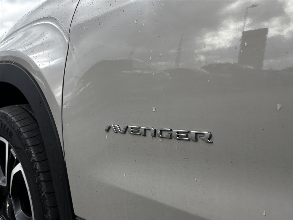Jeep Avenger SUV / Terénní 1,2 l 74 kw