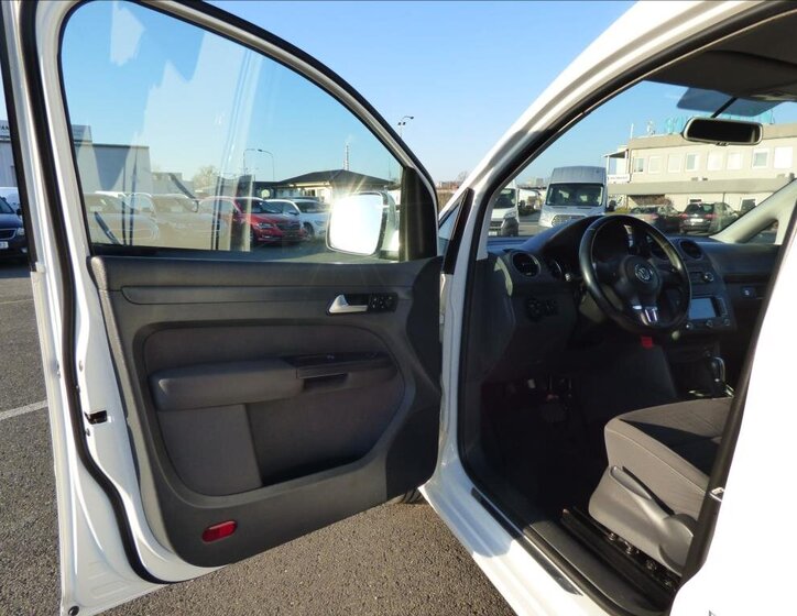 Volkswagen Caddy Kombi 2,0 l 103 kw