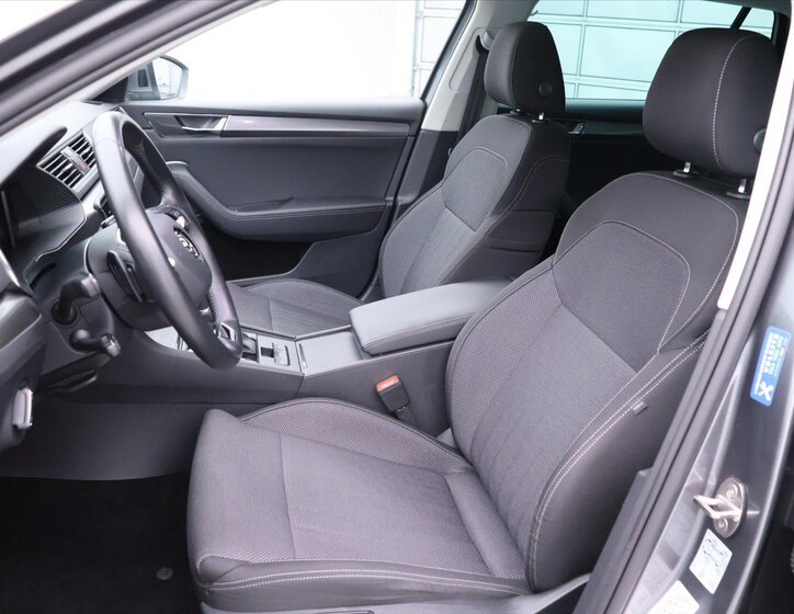 Škoda Superb Kombi 2,0 l 147 kw