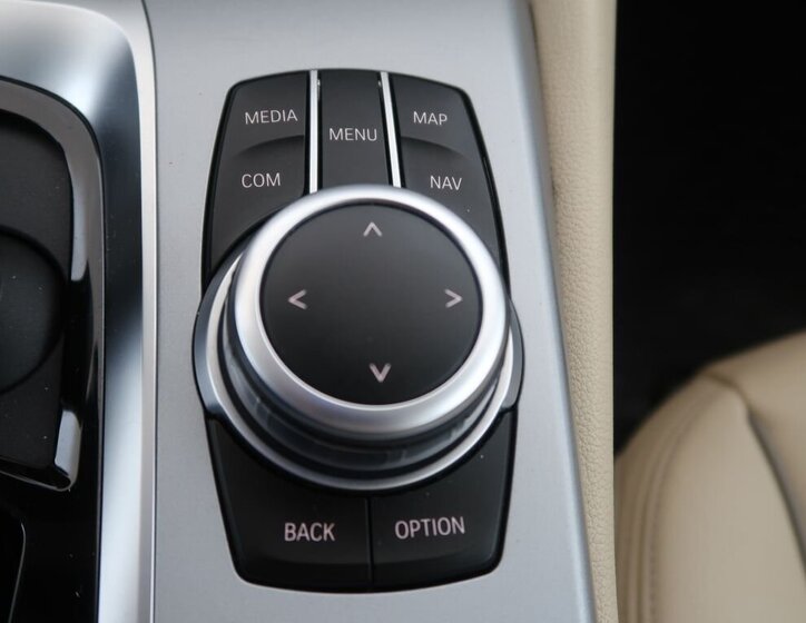 BMW Řada 5 Kombi 2,0 l 140 kw