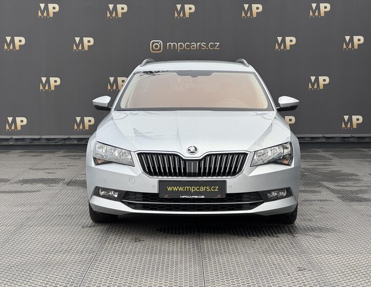 Škoda Superb 2