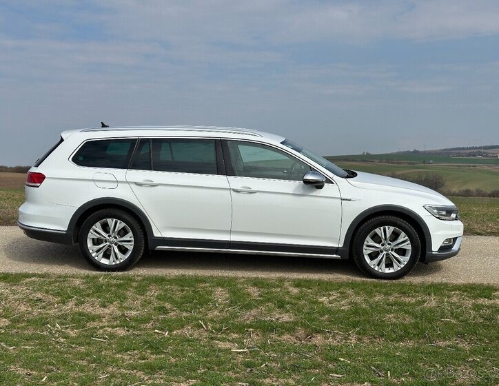Volkswagen Passat Kombi 0,0 0