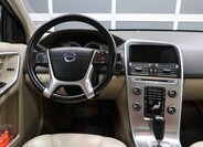 Volvo XC60 13