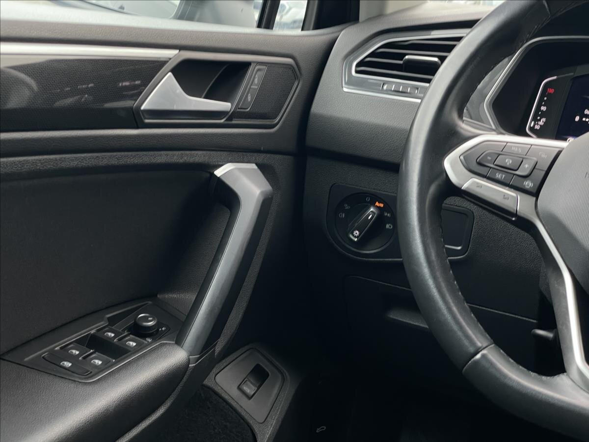 Volkswagen Tiguan SUV / Terénní 2,0 l 140 kw