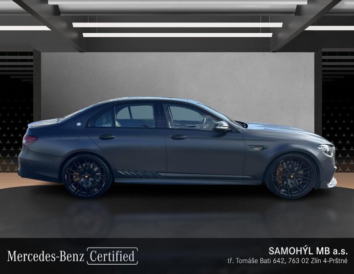 Mercedes-Benz Třídy E Sedan / Limuzína 4,0 l 588 kw