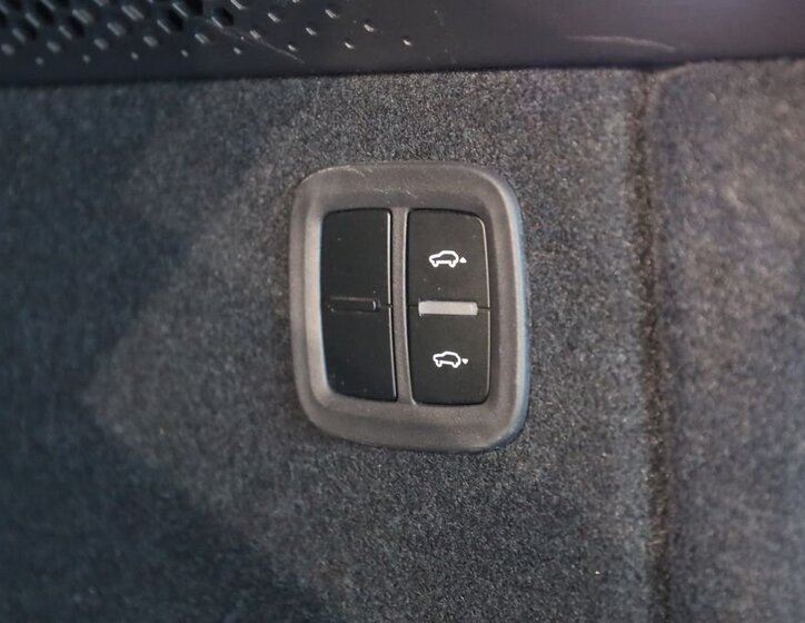 Porsche Macan SUV / Terénní 0,0 300 kw