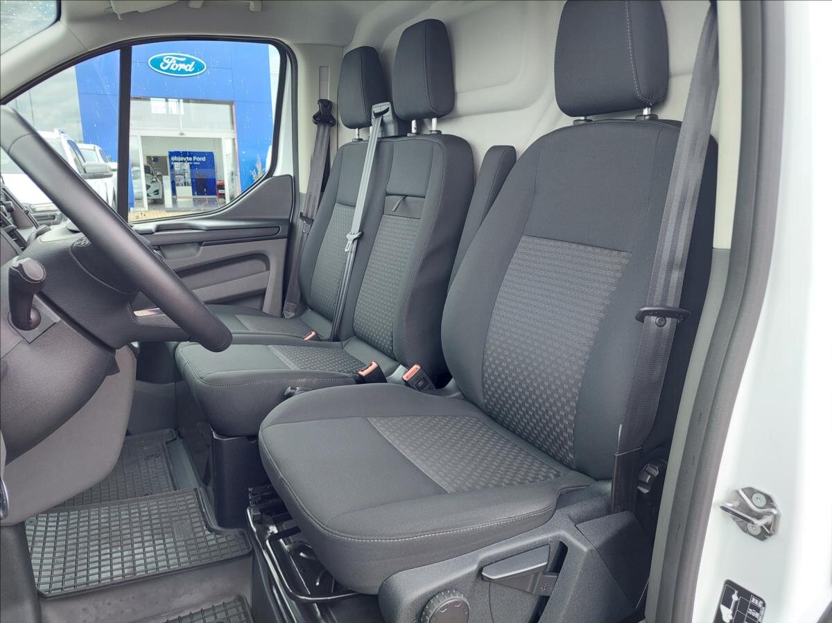 Ford Transit Custom Skříň 2,0 l 77 kw