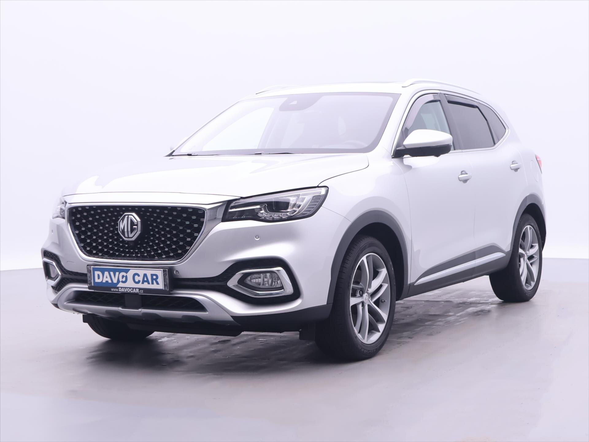 MG HS SUV / Terénní 1,5 l 119 kw