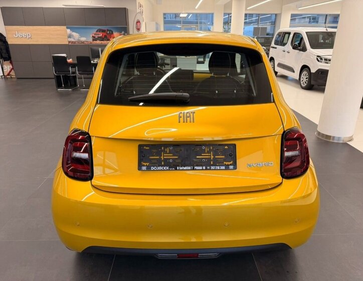 Fiat 500 Hatchback 999,0 48 kw